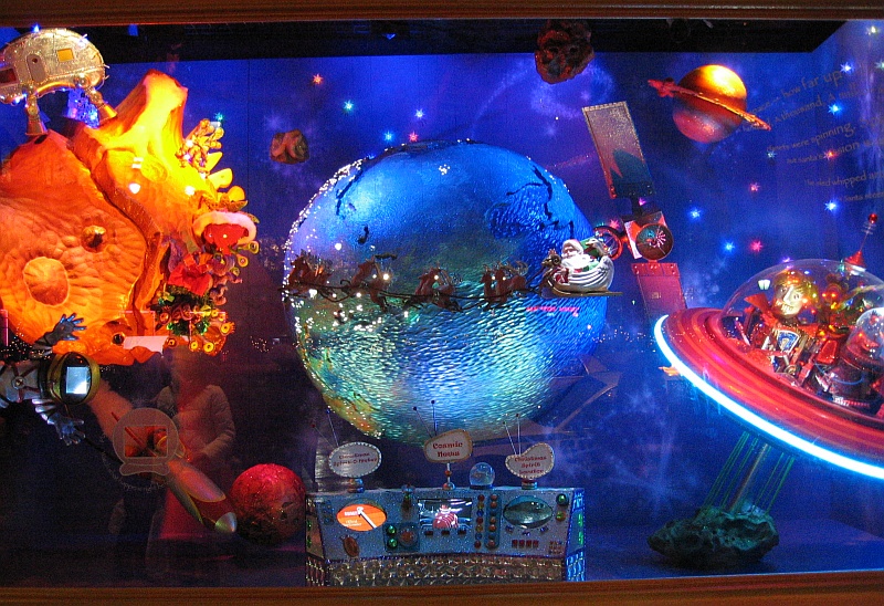 A Saks Fifth Avenue kirakata