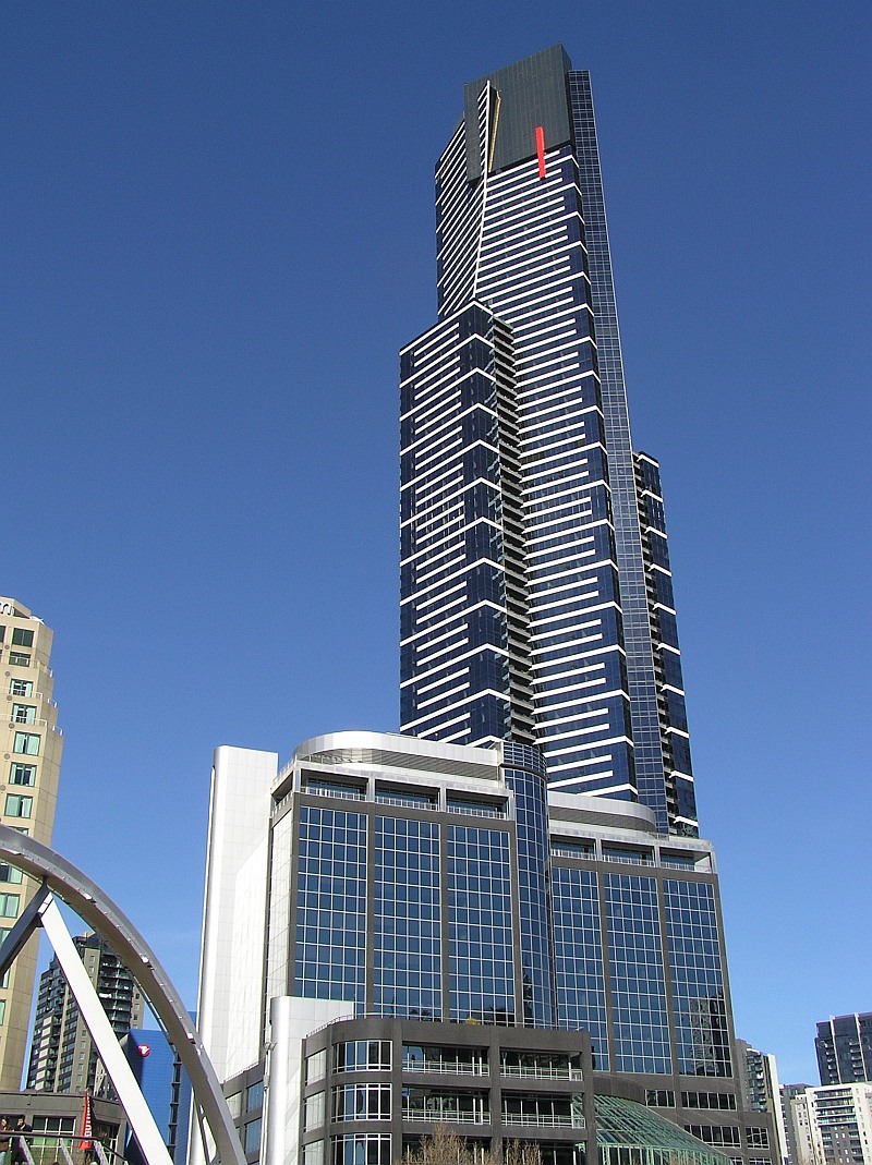 Az Eureka torony maga sem csúnya, de kilátóként még jobb